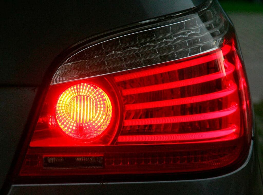 Iluminación de coches | Talleres AGM